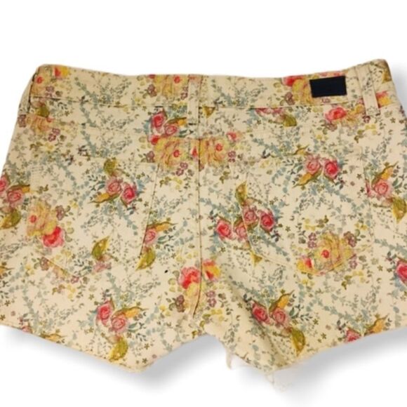 Paige SZ 29 Floral Printed Cutoff Denim Shorts - Picture 3 of 6